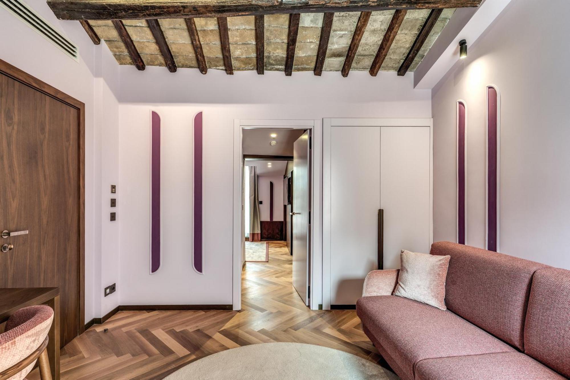 The Steps Hotel - By Eitch Collection — Photos 3